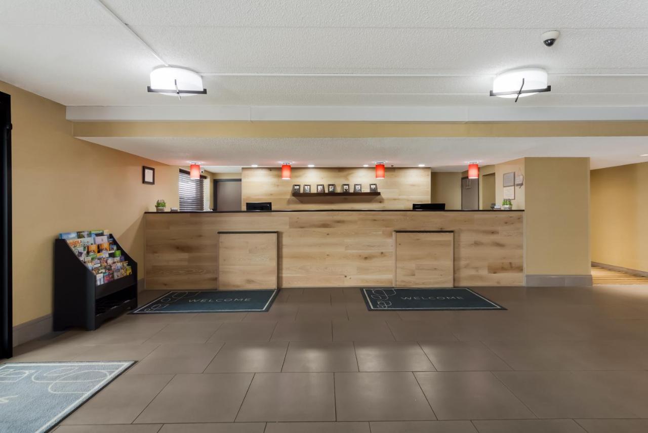 Wingate By Wyndham Airport East 3* Lincoln
