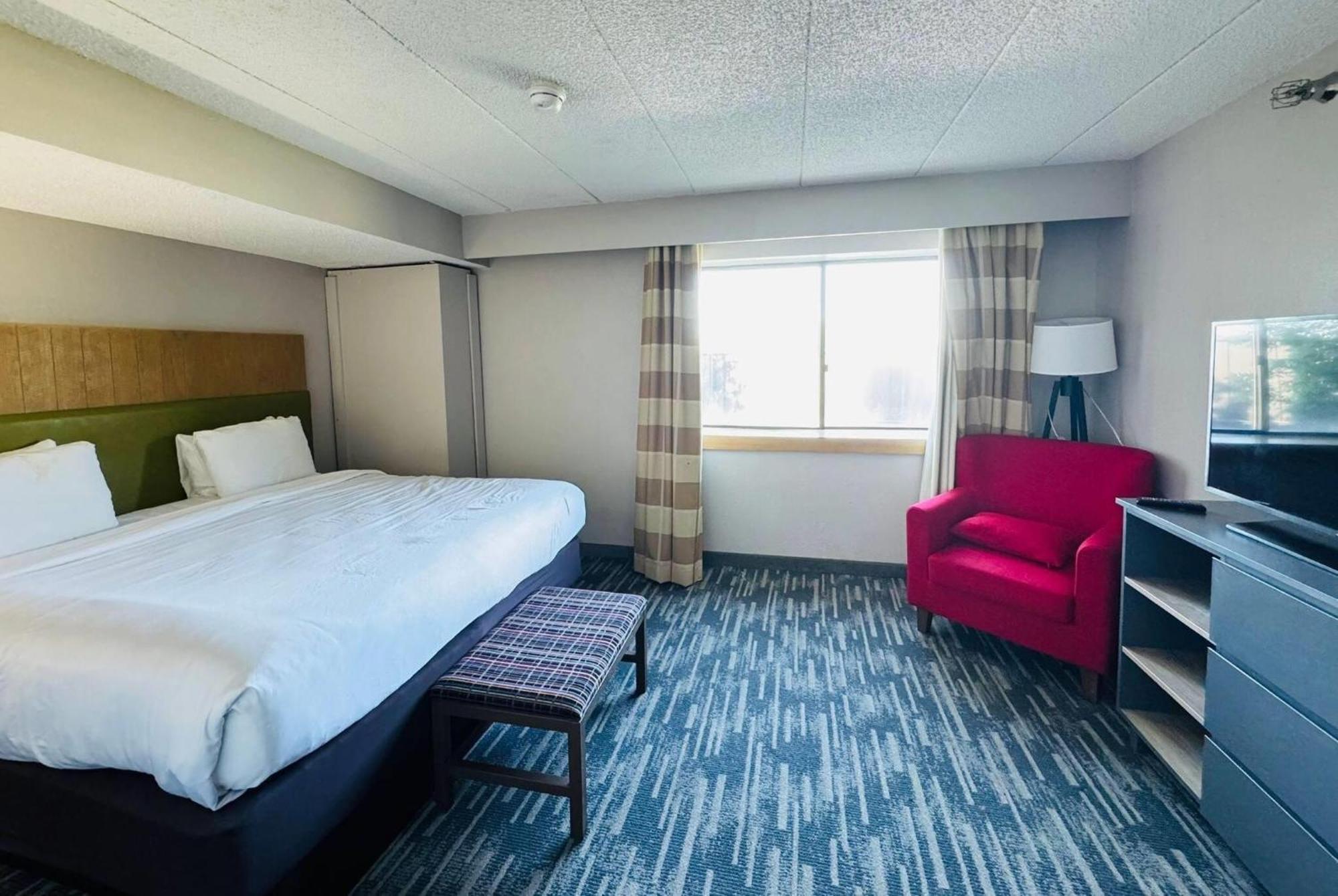 Wingate By Wyndham Airport East Lincoln